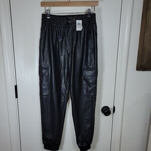 Abercrombie & Fitch Black Ultra High Rise Vegan Leather Cargo Pants Size Small